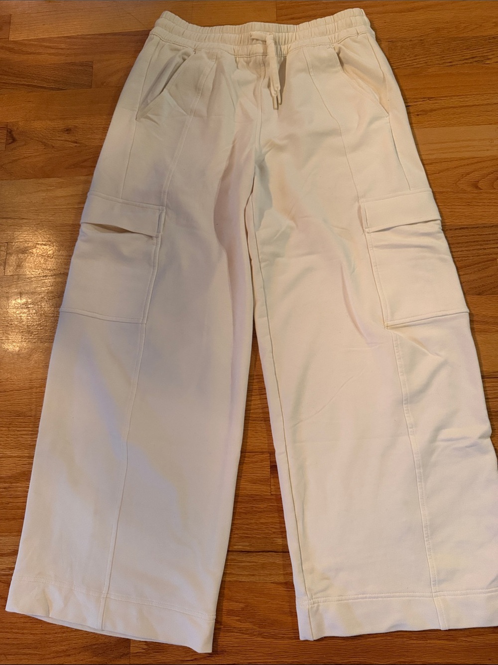 Athleta Cream Wide-Leg Cargo Track Pants -See Matching Top also in My Closet